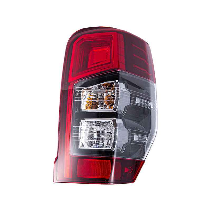 Lámpara trasera normal L200 2019 XT-18L200-004