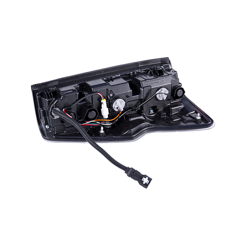 Lámpara trasera DMAX 2024 XT-24DMAX-003
